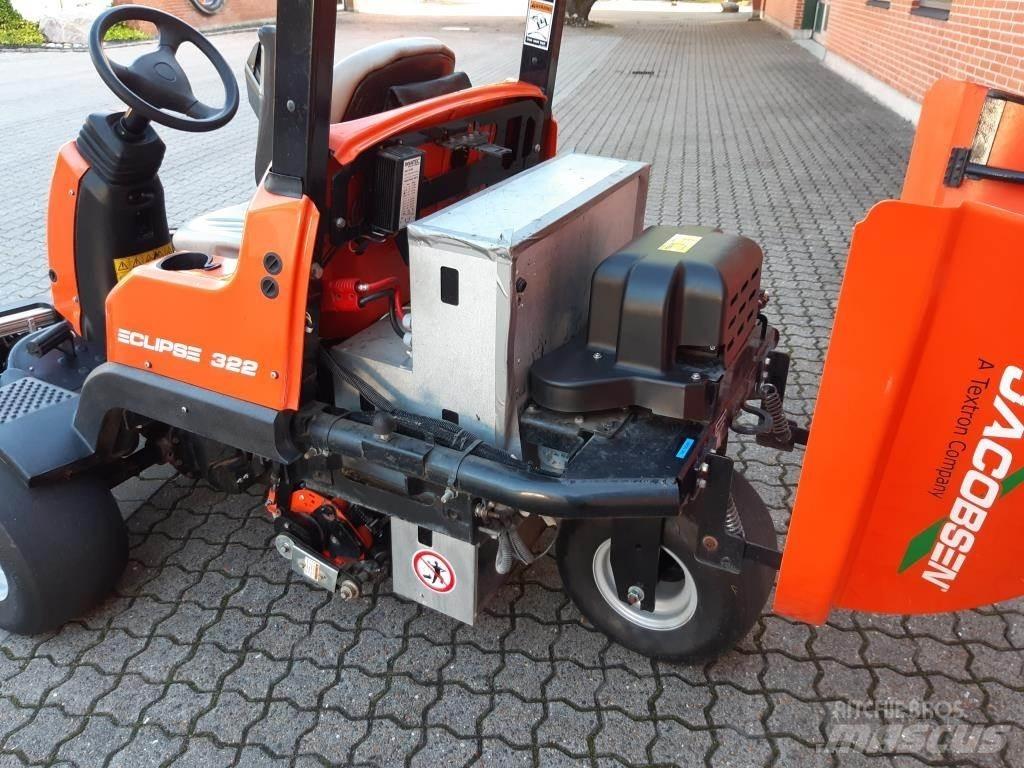 Jacobsen ECLIPS 322 Reitermäher