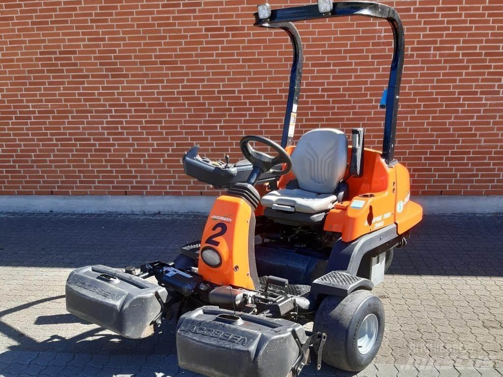 Jacobsen ECLIPS 322 Reitermäher