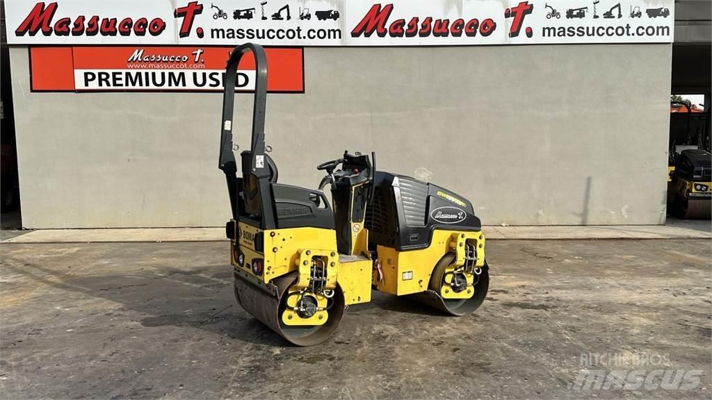 Bomag BW100 ADM-5 Erdbauwalzen