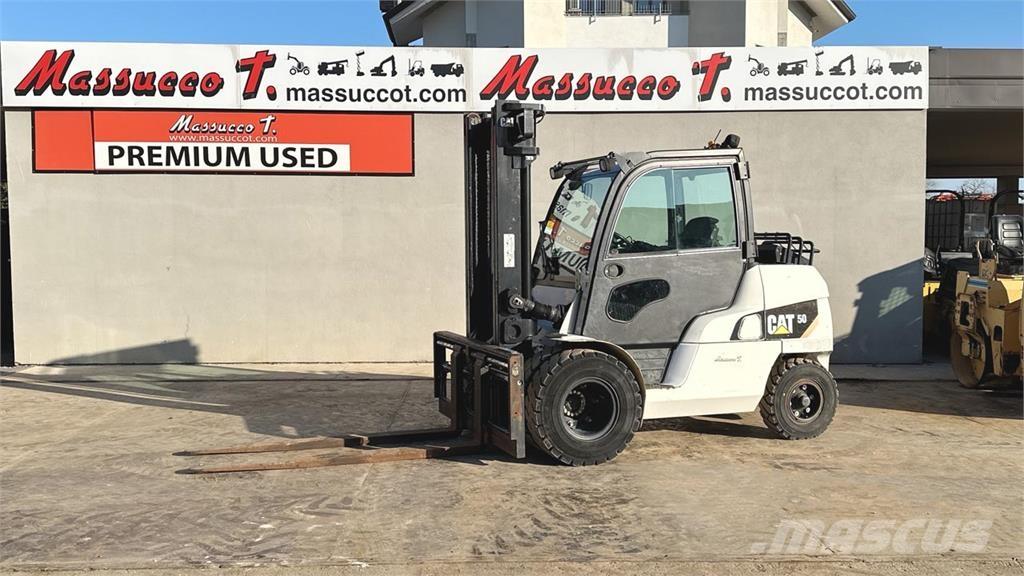CAT DP50 CN Dieselstapler