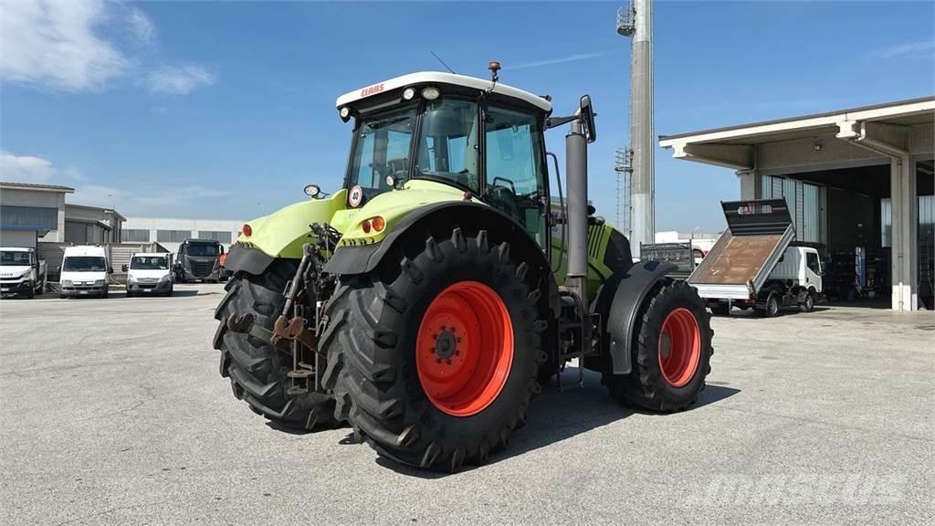 CLAAS AXION 810 4X4 Schneeschilde und -pflüge