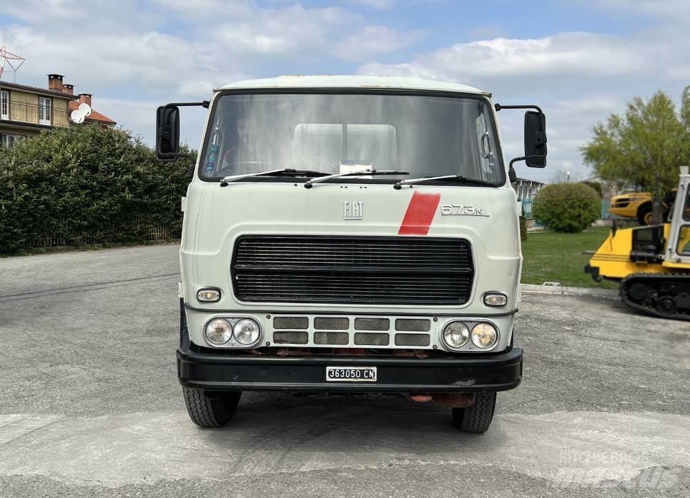 Fiat 673N 4X2 Andere Fahrzeuge