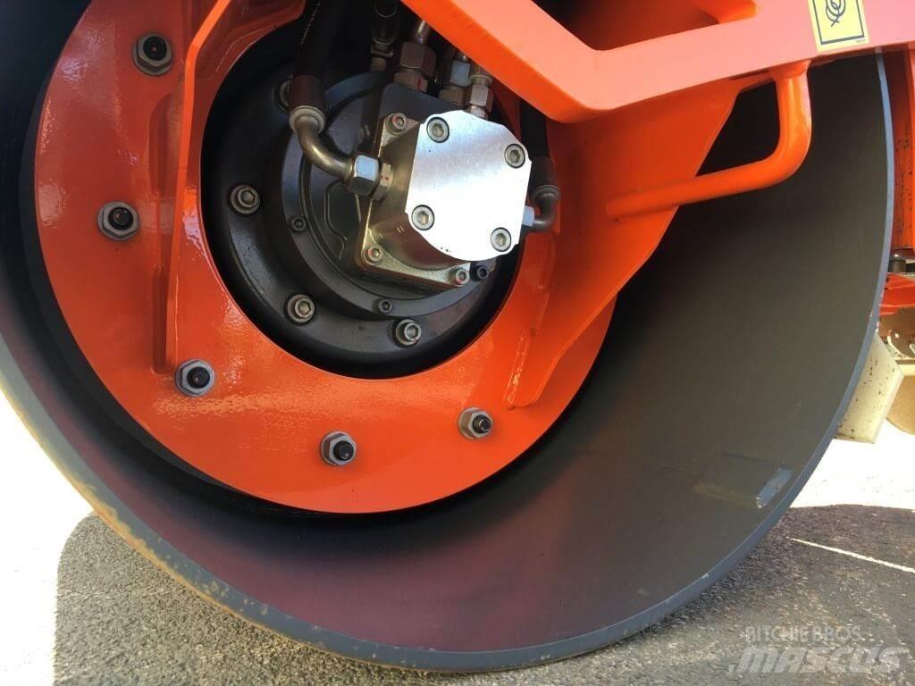 Hamm HD8VV Erdbauwalzen