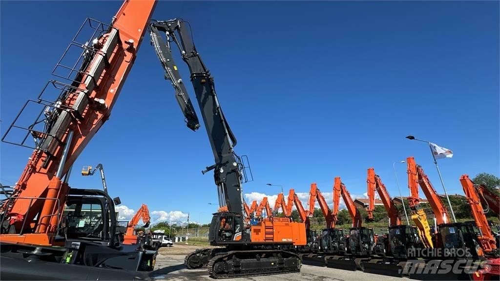 Hitachi KMC750S-7 Raupenbagger