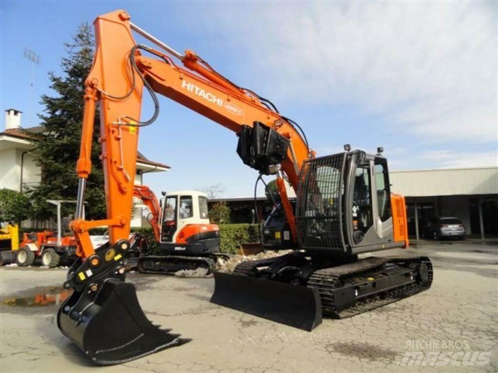 Hitachi ZX135 US-6 Forstbagger