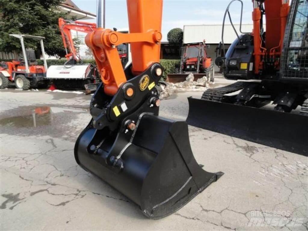 Hitachi ZX135 US-6 Forstbagger