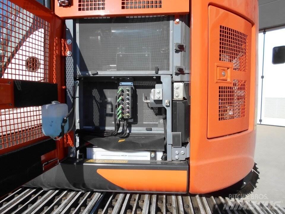 Hitachi ZX225-US6 Raupenbagger