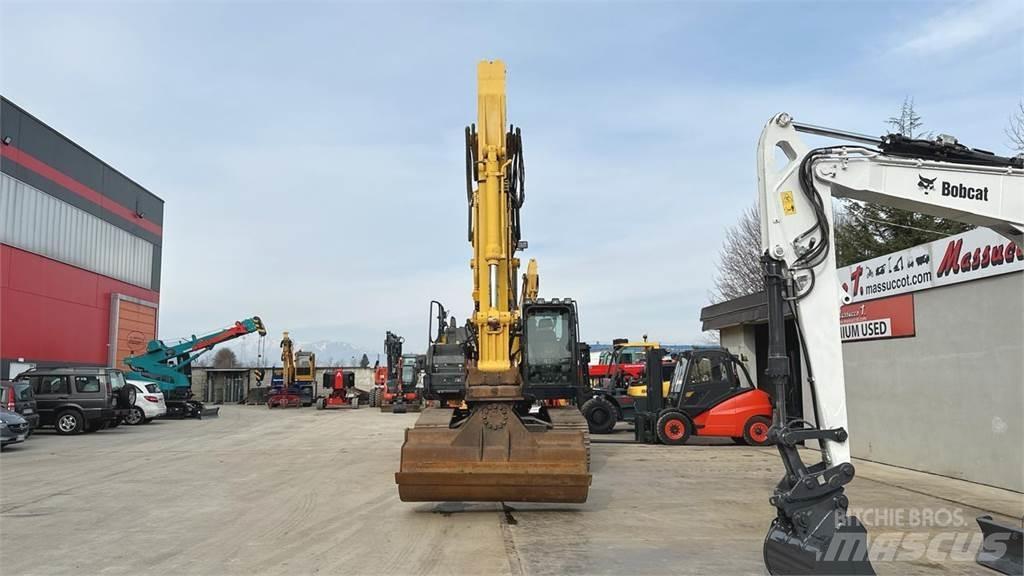 Hitachi ZX300LCN-6 2P Raupenbagger