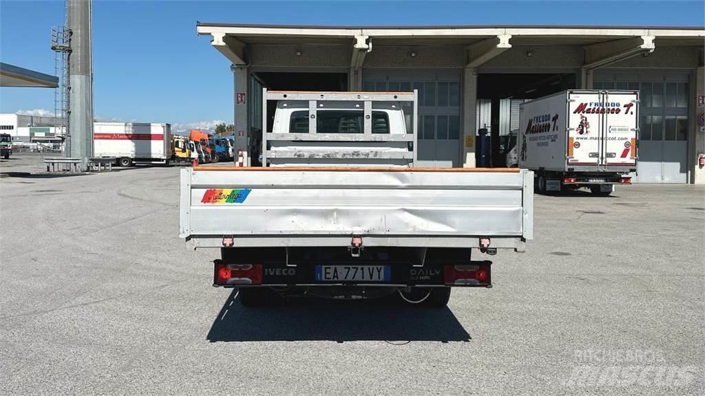 Iveco DAILY 35C13 4X2 Andere Fahrzeuge