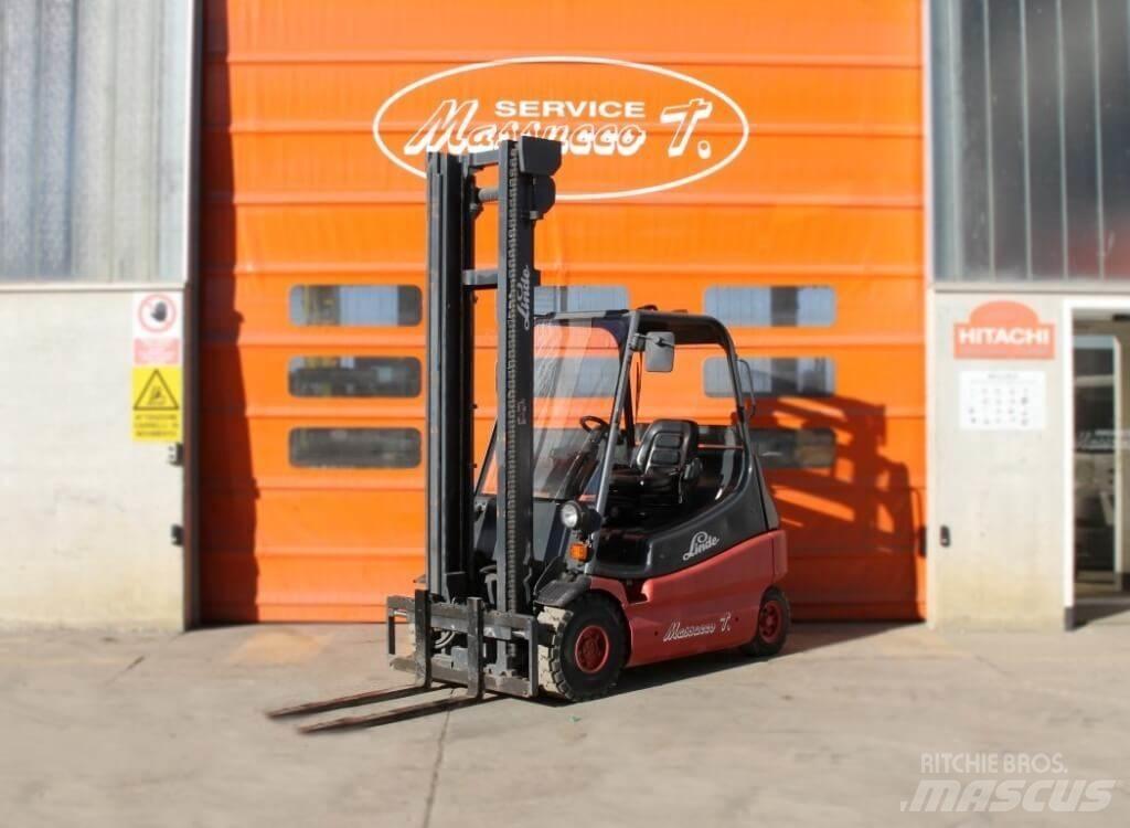 Linde E25-01 Elektrostapler