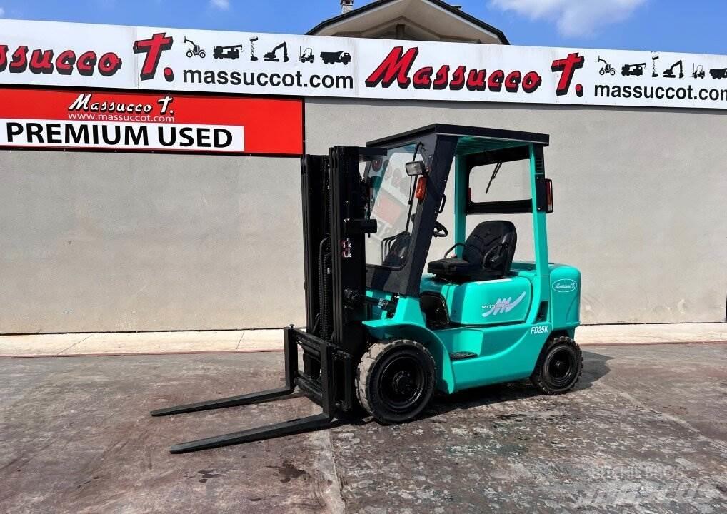 Mitsubishi FD25K Dieselstapler
