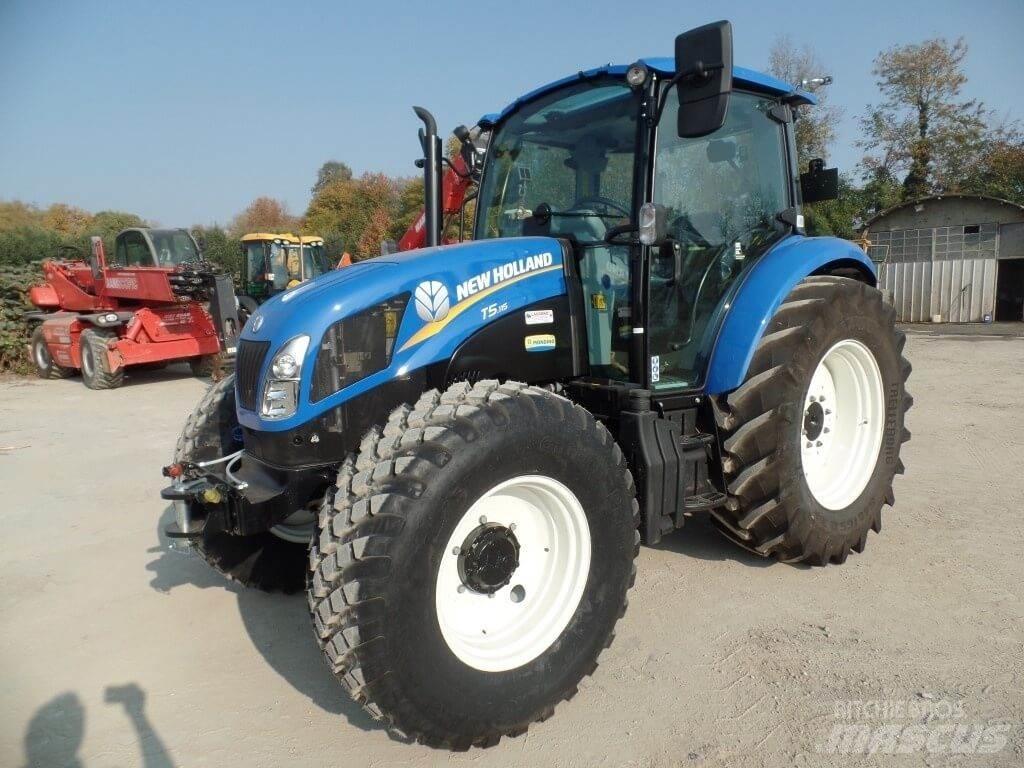 New Holland T5.115 Schneeschilde und -pflüge