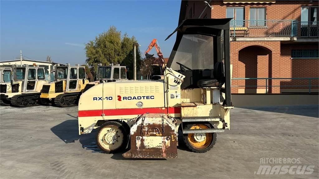 Roadtec RX-10 123 Strassenfertiger