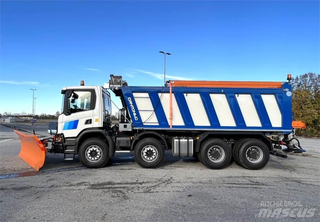 Scania P500 XT 8X4 Schneeschilde und -pflüge