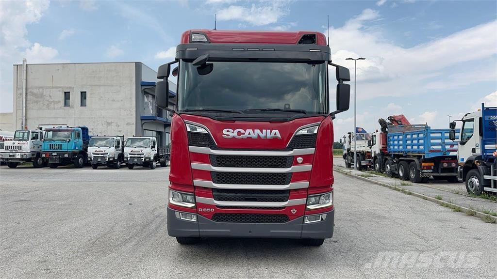 Scania R650 8x4 Andere Fahrzeuge