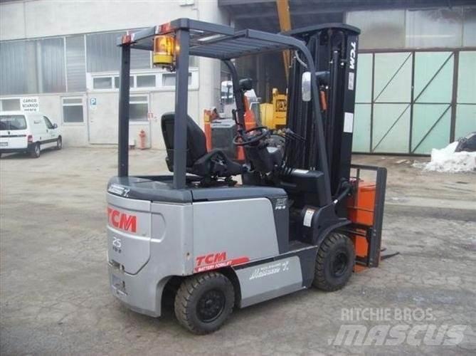 TCM FB25-7 Elektrostapler