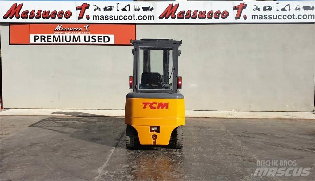 TCM FHB 30-6 Elektrostapler
