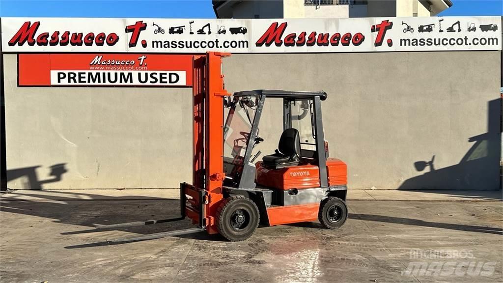 Toyota 025FDF25 Dieselstapler