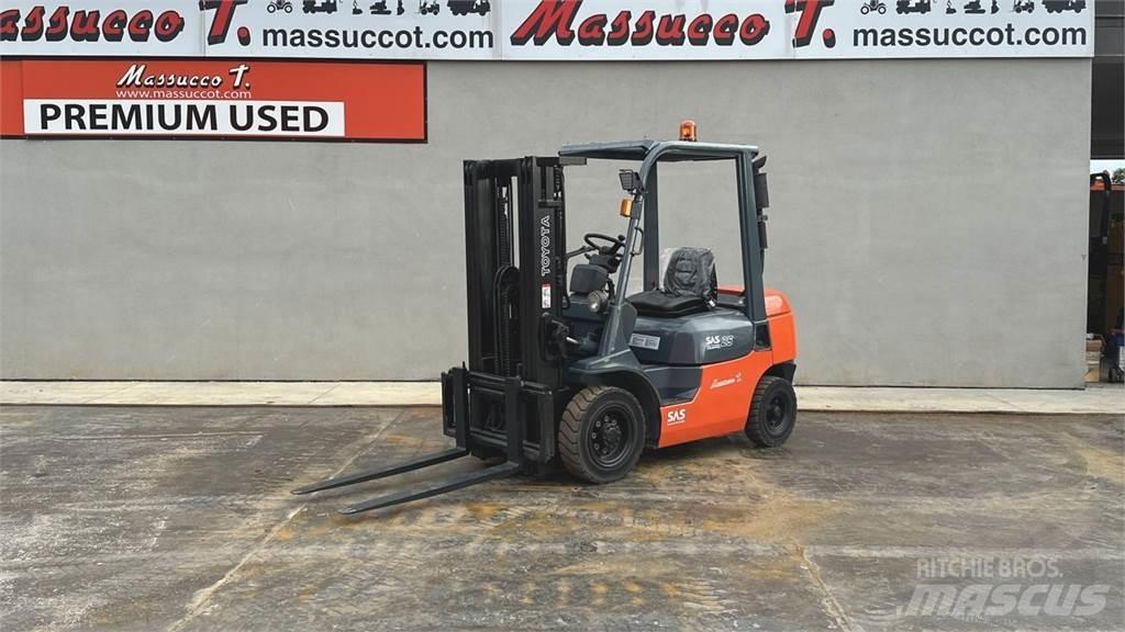Toyota 62-7FDF25 Dieselstapler