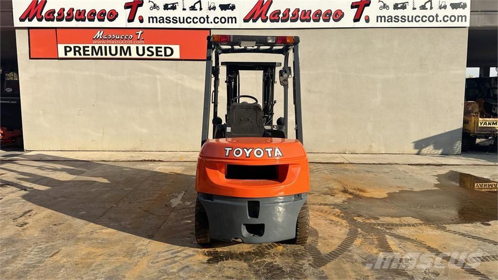 Toyota 62—7FDF25 Dieselstapler