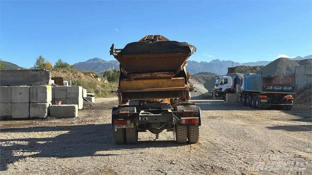 Volvo FL619 4X2 Förderbandanlagen