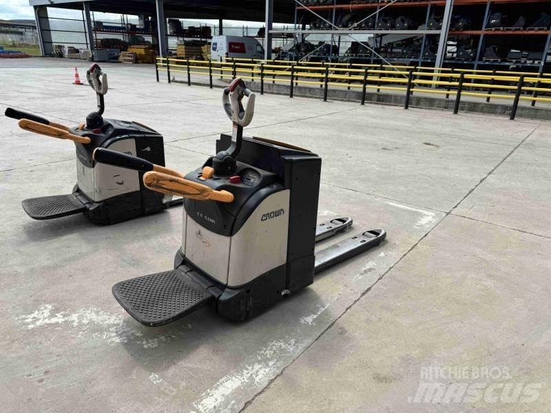 Crown WT3040 Niedergabelstapler