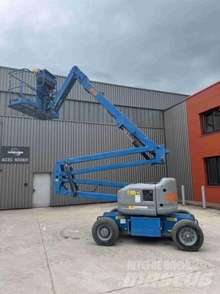 Genie Z45/25 Gelenkteleskoparbeitsbühnen