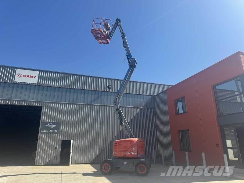 SkyJack SJ46AJ Gelenkteleskoparbeitsbühnen
