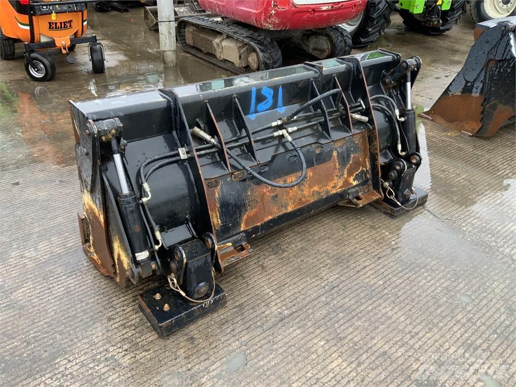  4 In 1 Bucket Sonstige Landmaschinen
