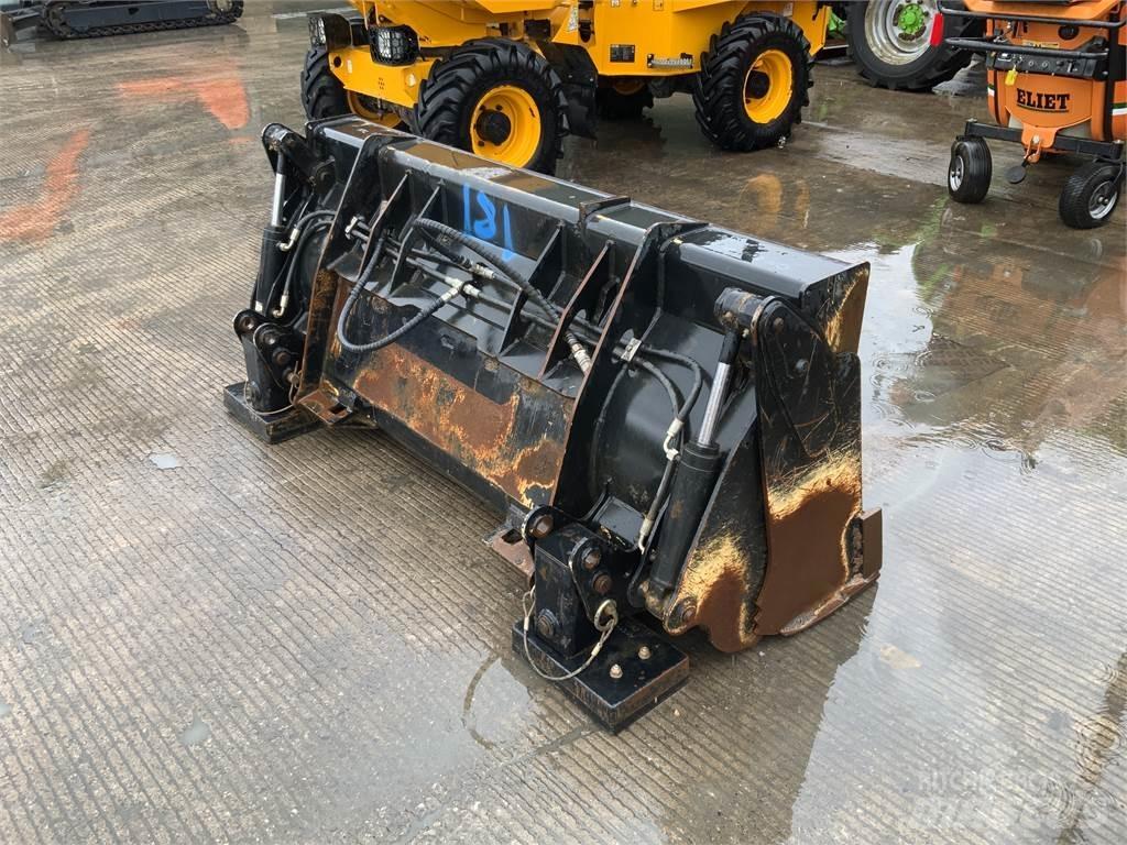  4 In 1 Bucket Sonstige Landmaschinen