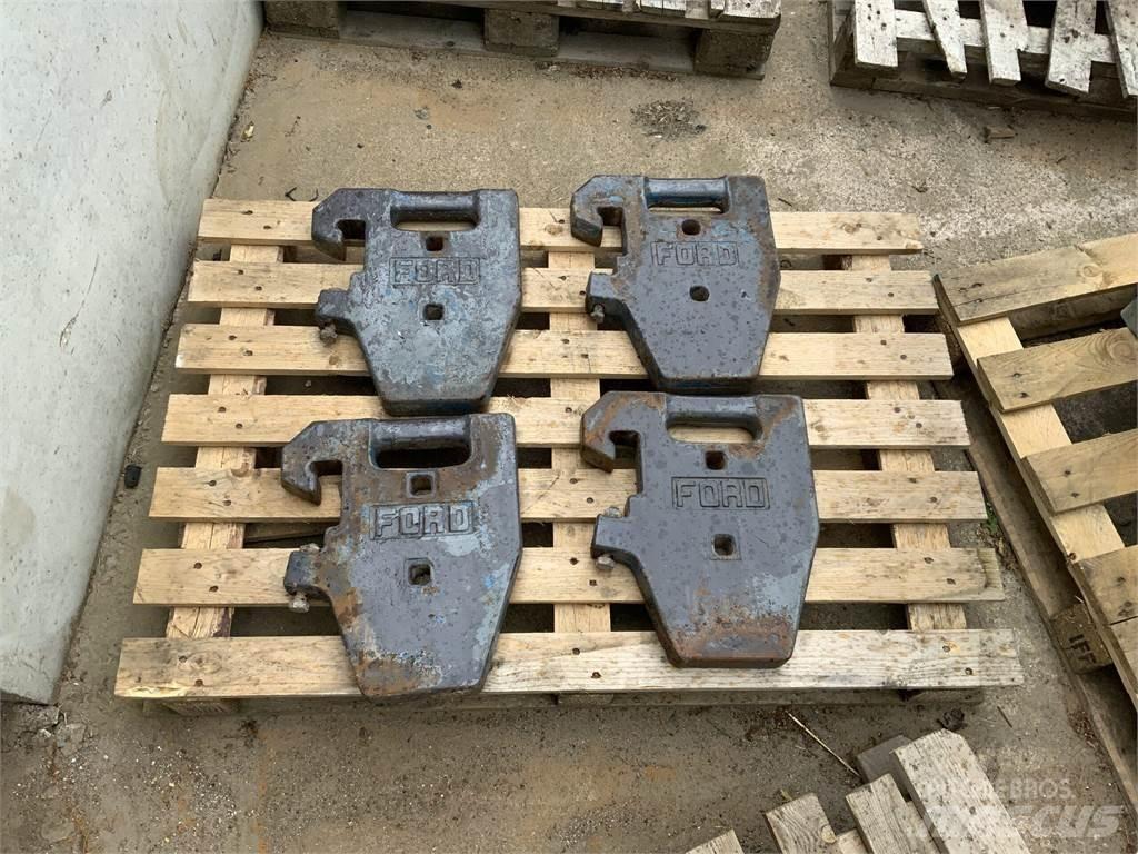  4 x Ford Weights Sonstige Landmaschinen