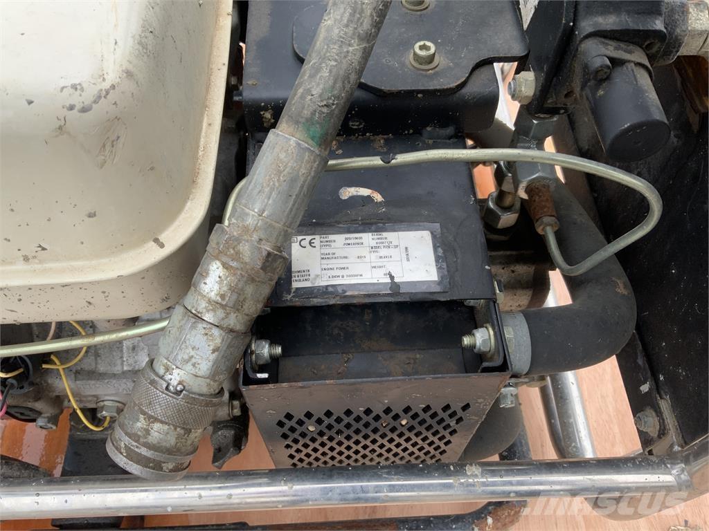 JCB Beaver pack Sonstige Landmaschinen