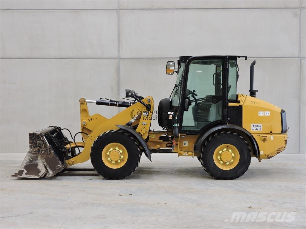 CAT 906M + FORK Radlader