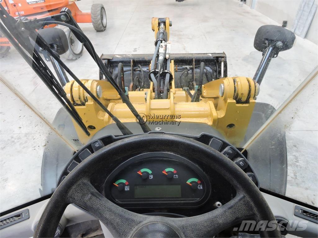 CAT 906M + FORK Radlader