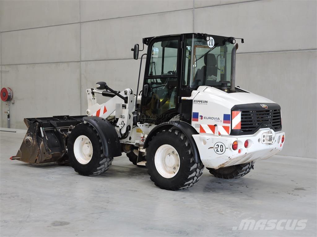 CAT 908M + FORK Radlader