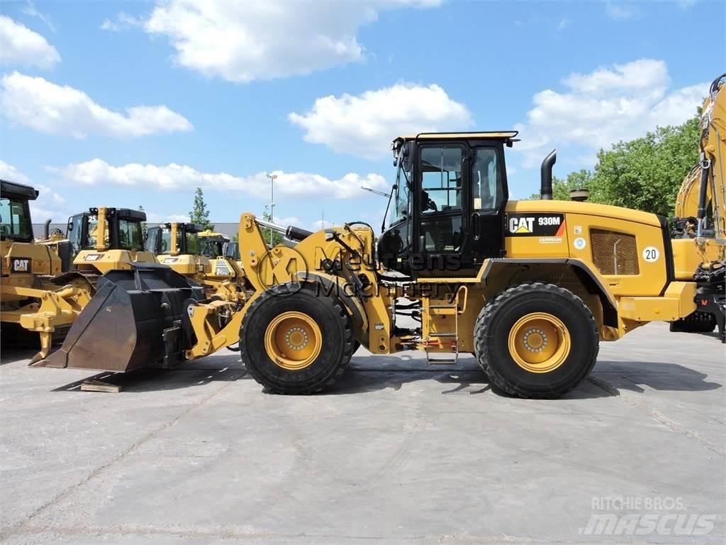 CAT 930M Radlader