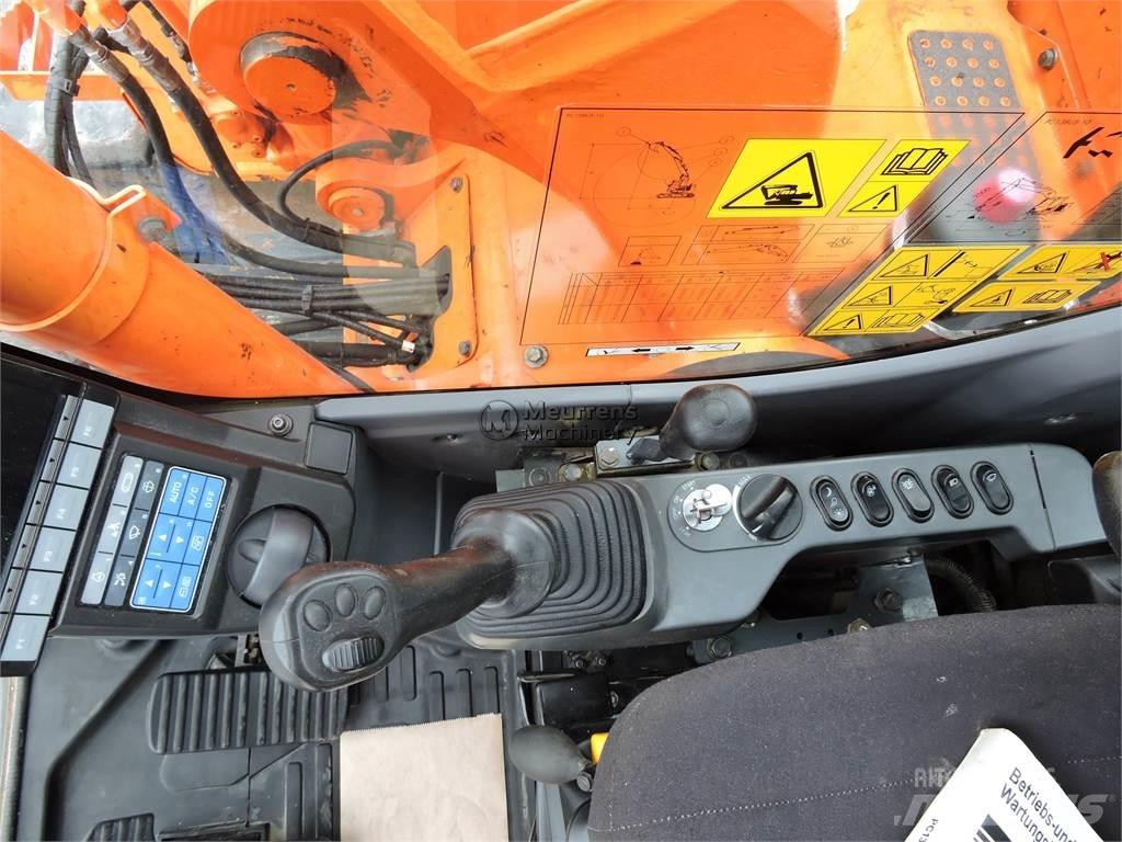 Komatsu PC138 Raupenbagger