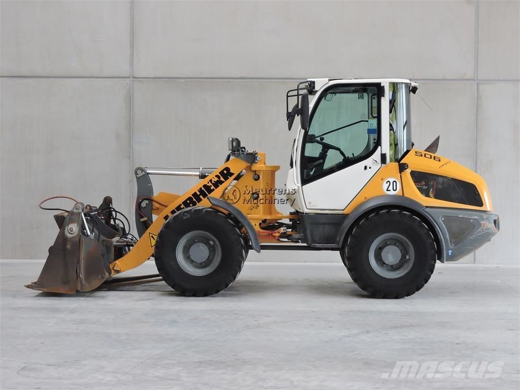 Liebherr L506 + FORK Radlader