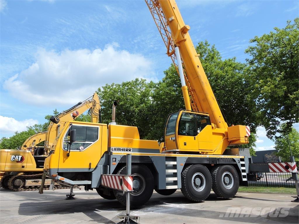 Liebherr LTM 1045-3.1 Sonstige Baumaschinen