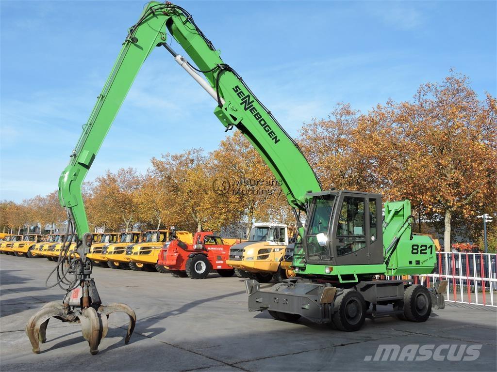 Sennebogen 821M Materialumschlag