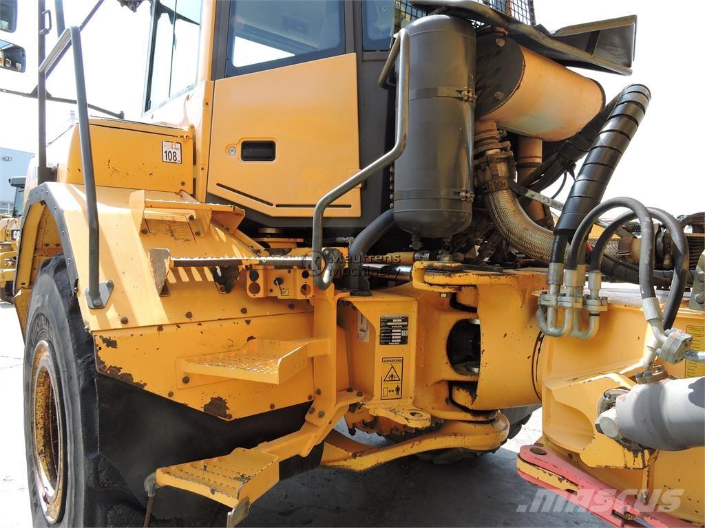 Volvo A30E Dumper - Knickgelenk