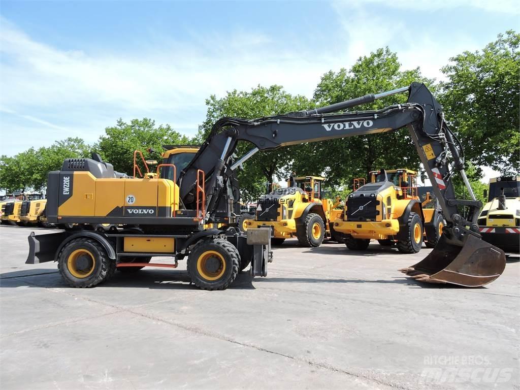 Volvo EW220E GERMAN Mobilbagger