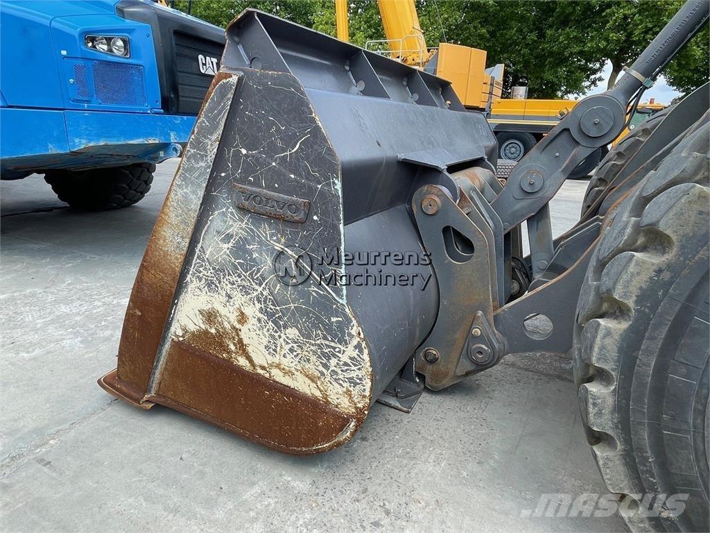Volvo L150H Radlader