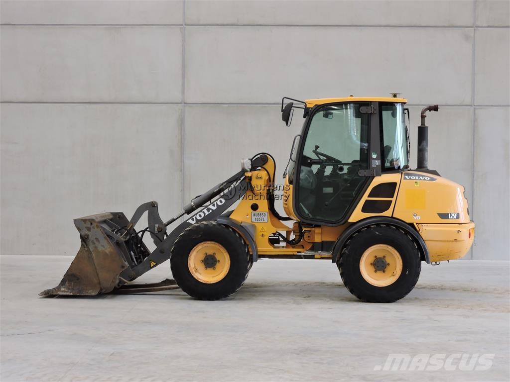 Volvo L25F + FORK Radlader