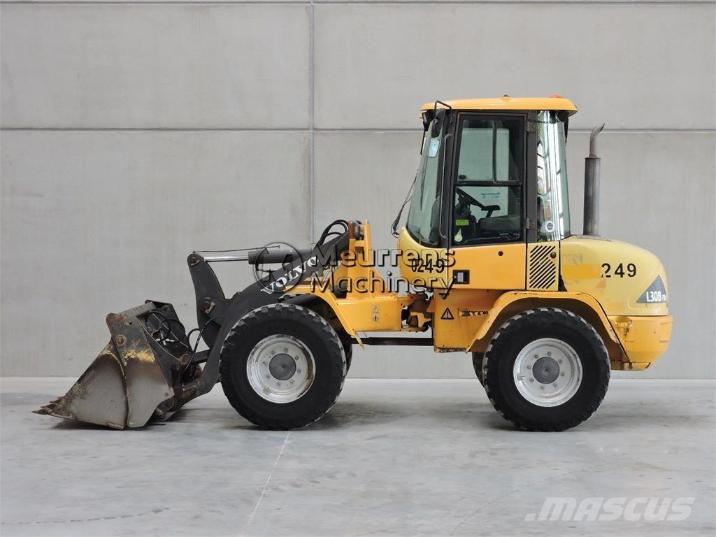 Volvo L30B Radlader