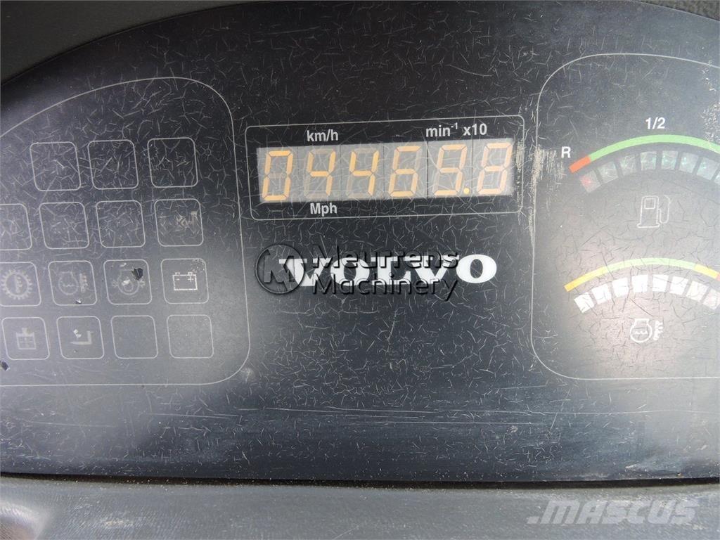 Volvo L30B Radlader