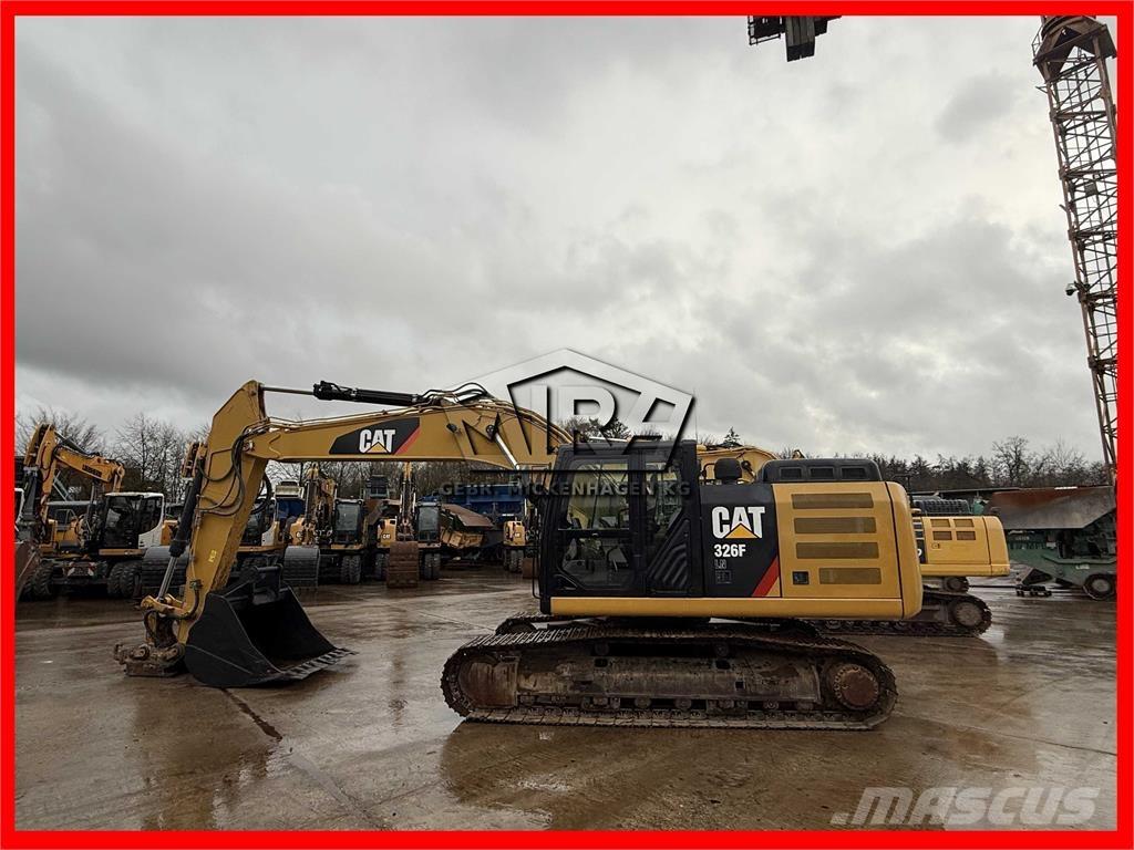 CAT 326 F LN Raupenbagger