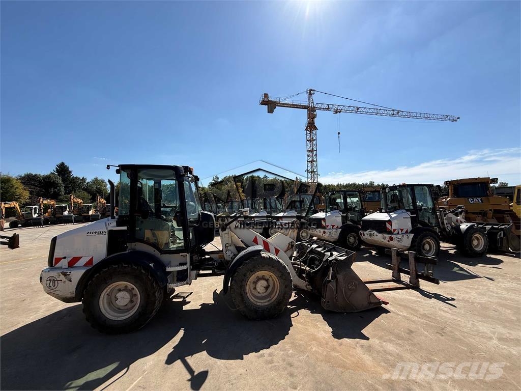 CAT 908 M Radlader