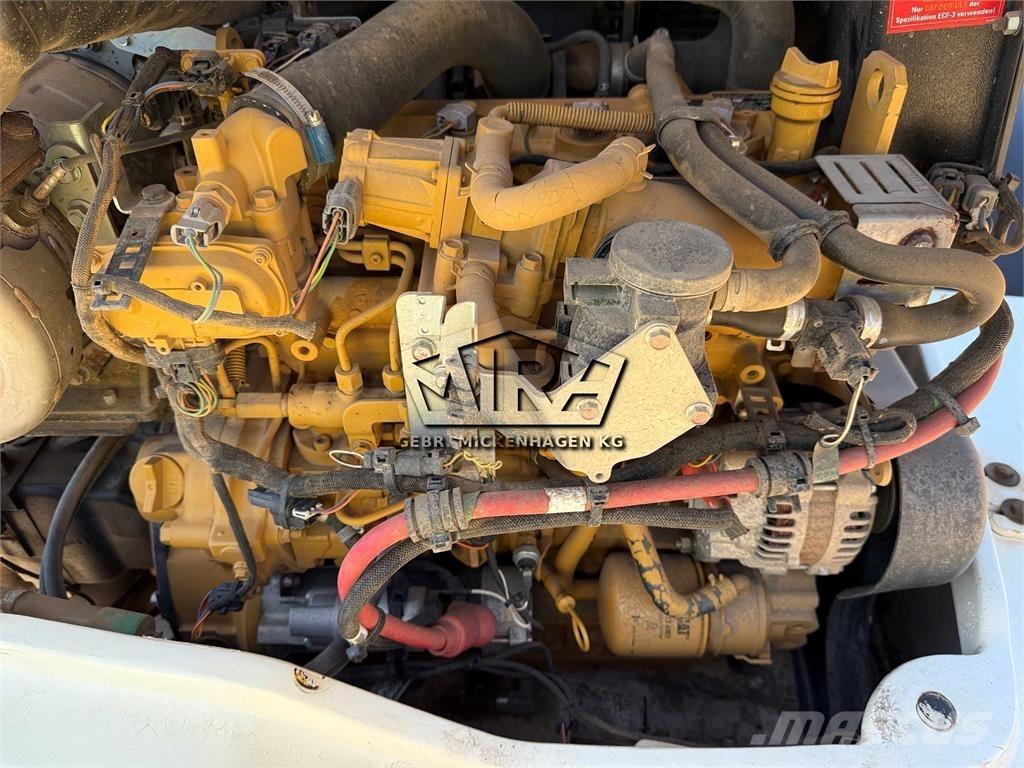 CAT 908M Radlader