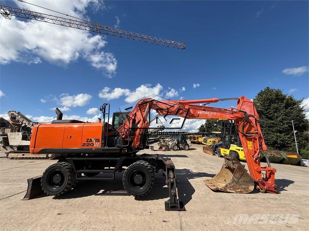 Hitachi ZX220W-6 Mobilbagger